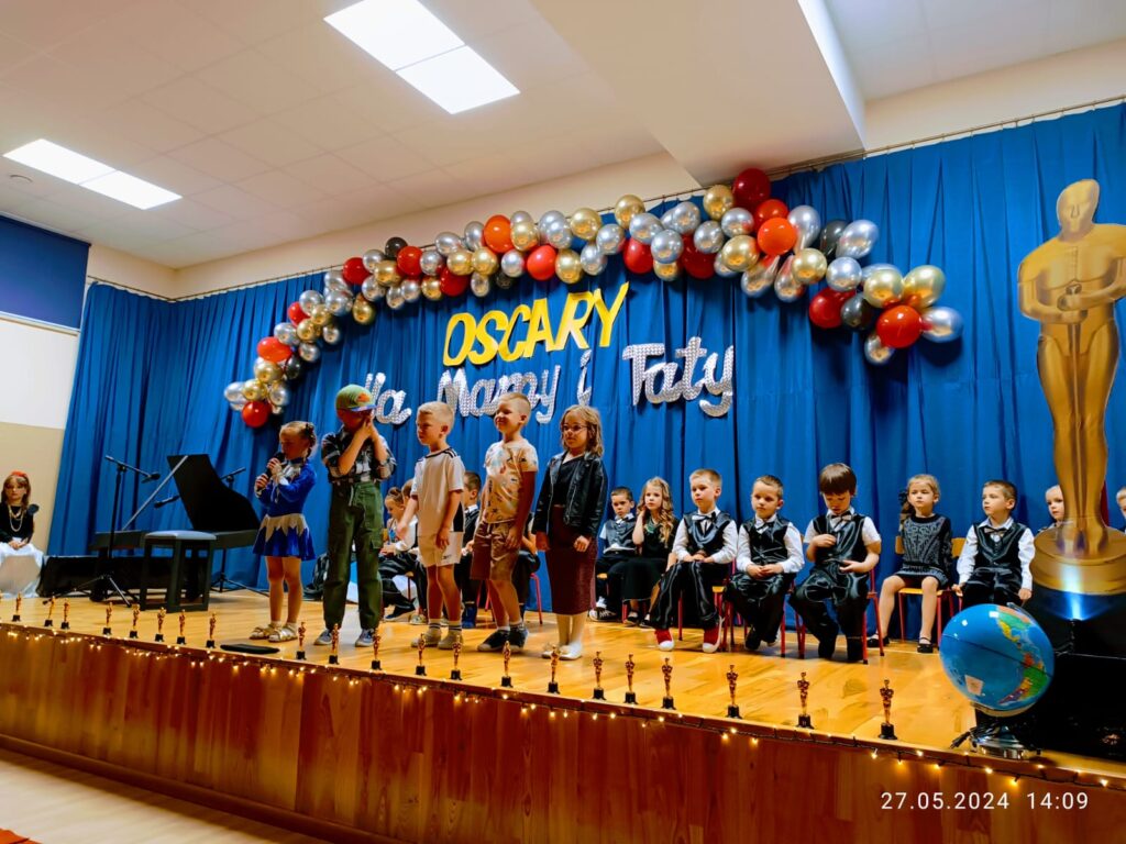 Dzień Mamy i Taty grupa ''Motylki''