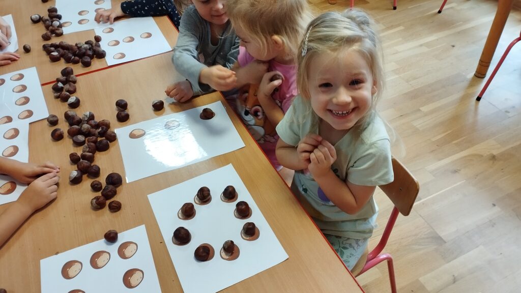 OGÓLNOPOLSKI PROJEKT EDUKACYJNY ,,SENSORYCZNA TĘCZA'' - DZIEŃ JEŻA