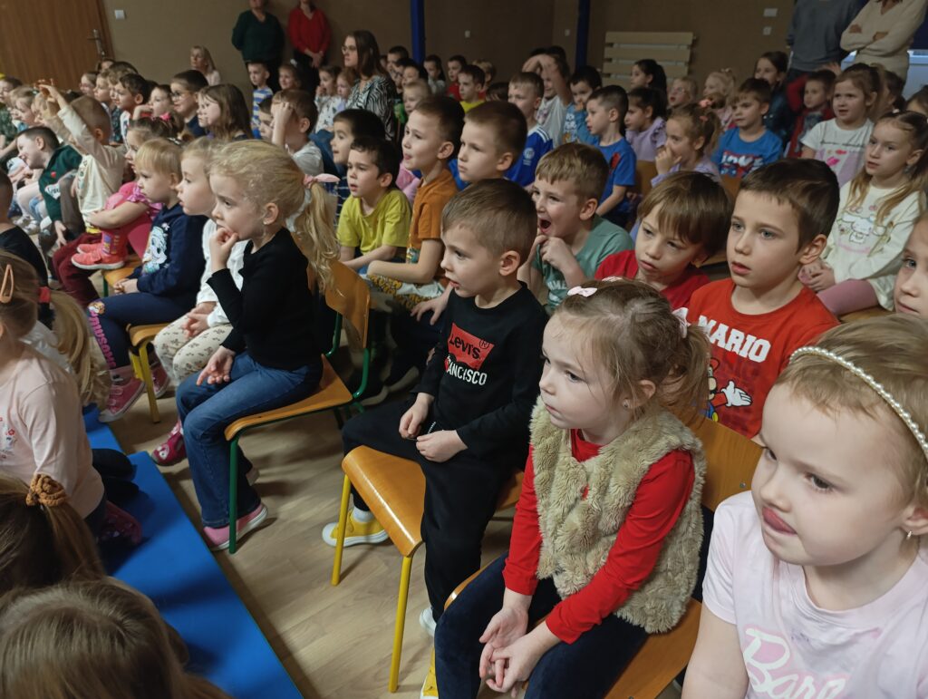 Teatrzyk pt. ,,Siedem życzeń"