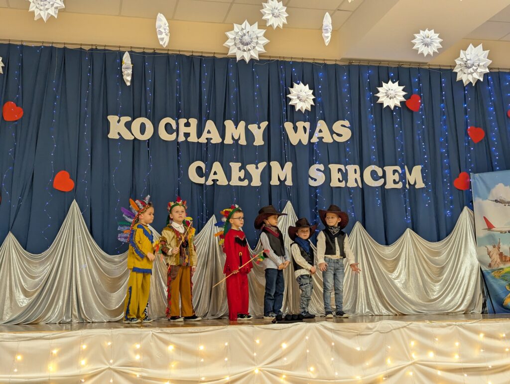 KOCHAMY WAS CAŁYM SERCEM