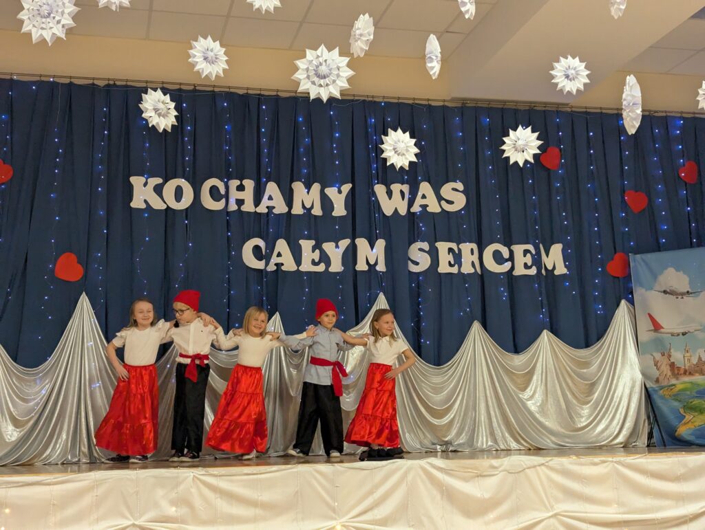 KOCHAMY WAS CAŁYM SERCEM